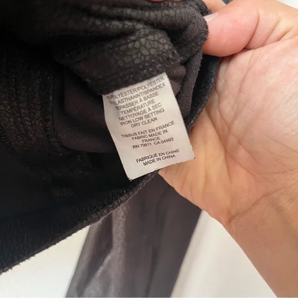 No tag Super soft blazer fits small - Picture 4 of 5